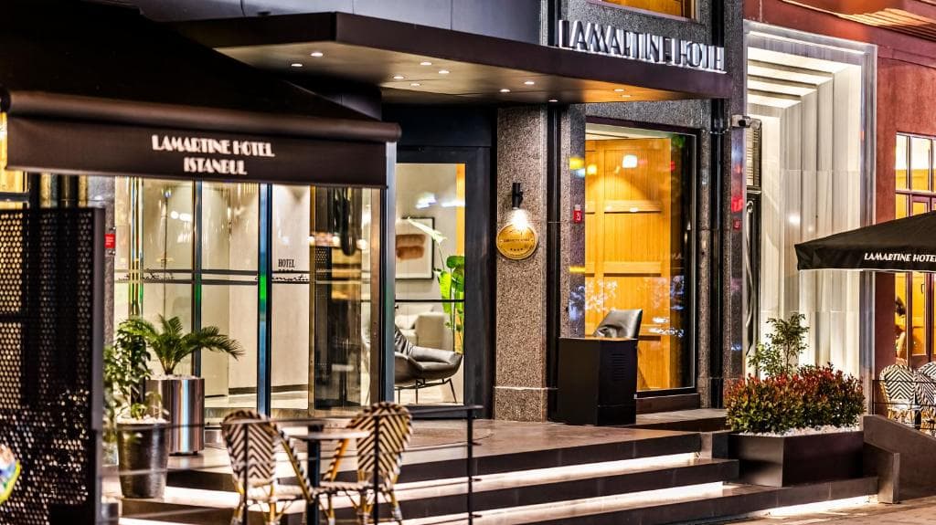 Lamartine Hotel